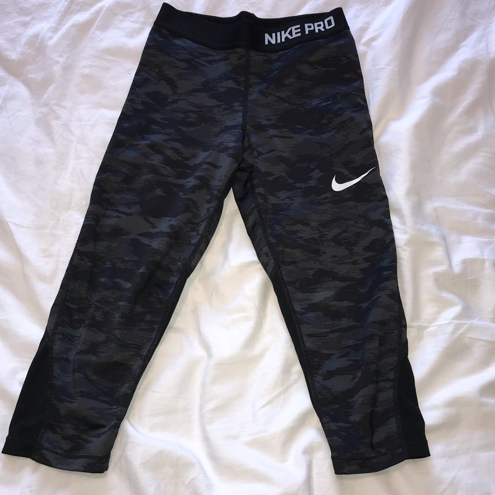 Nike Capri Leggings